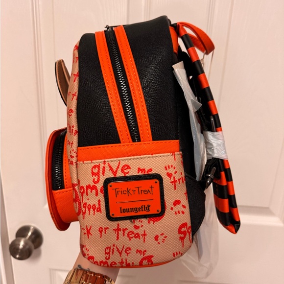 Trick R Treat Loungefly Bag - Picture 5 of 5